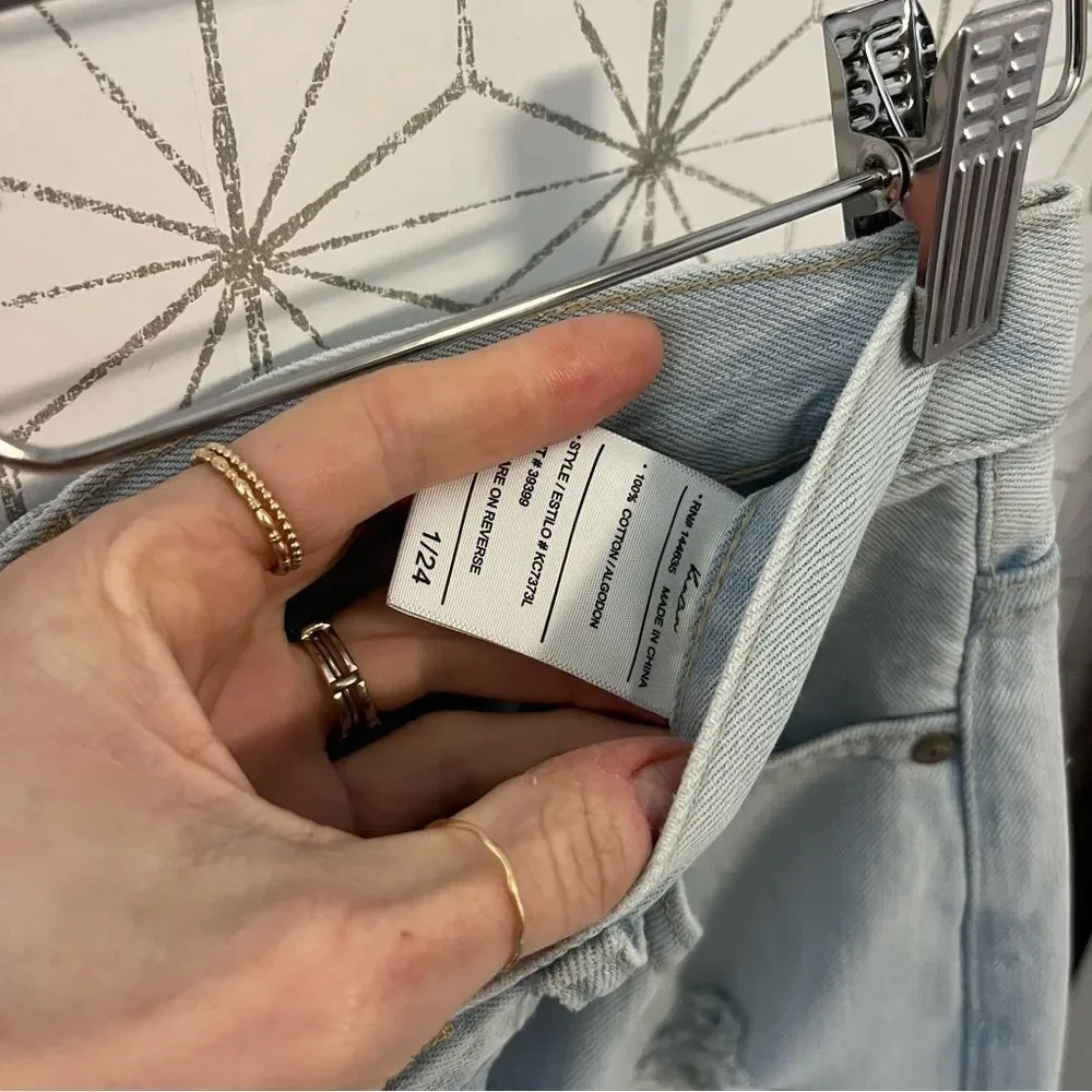 KanCan Light Wash High Rise Straight Jean Distressed
